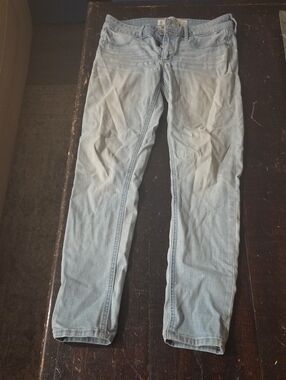 Abercrombie & Fitch Light Blue Skinny Jeans Sz2s